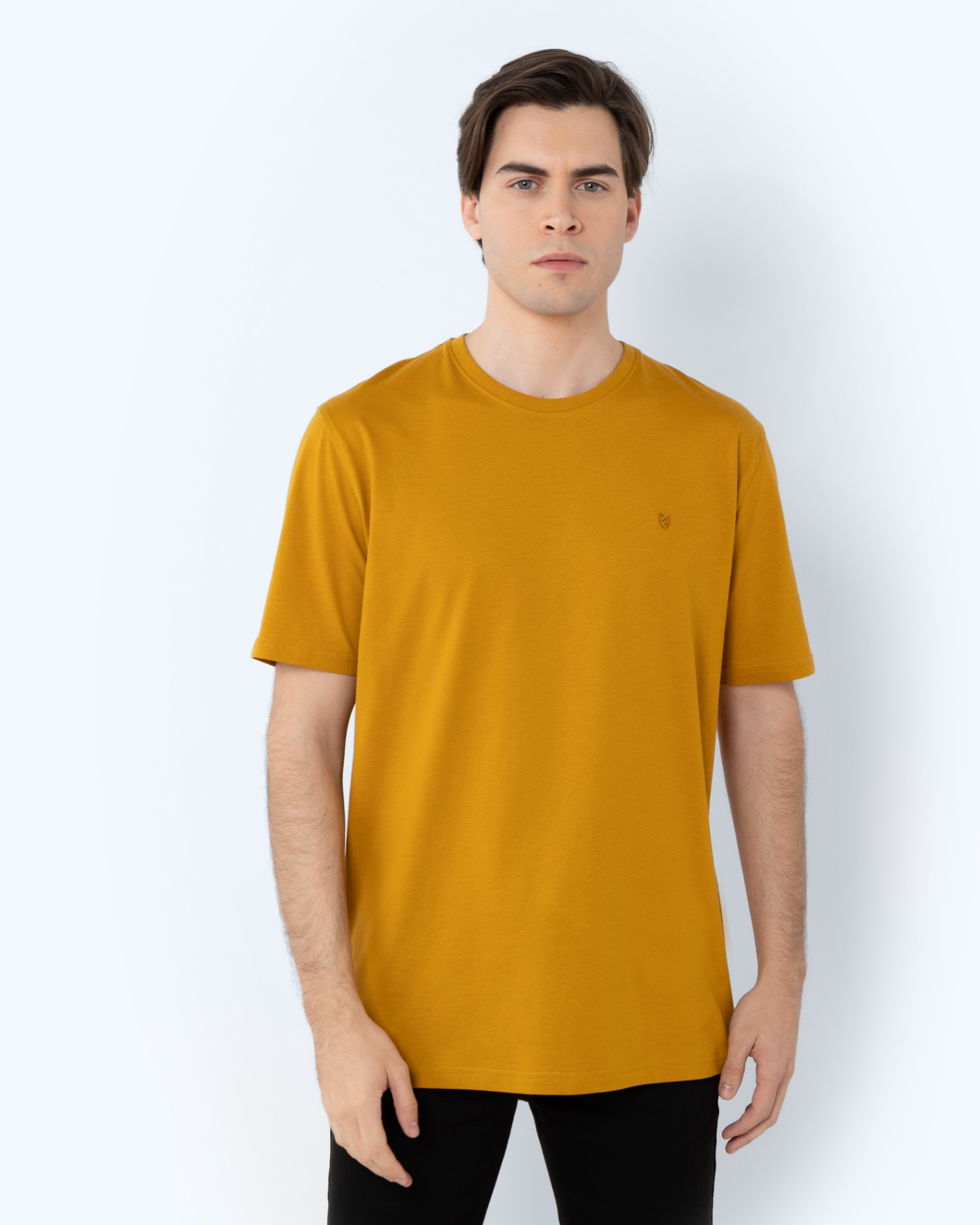 T-SHIRT REGULAR FIT ΜΟΥΣΤΑΡΔΙ