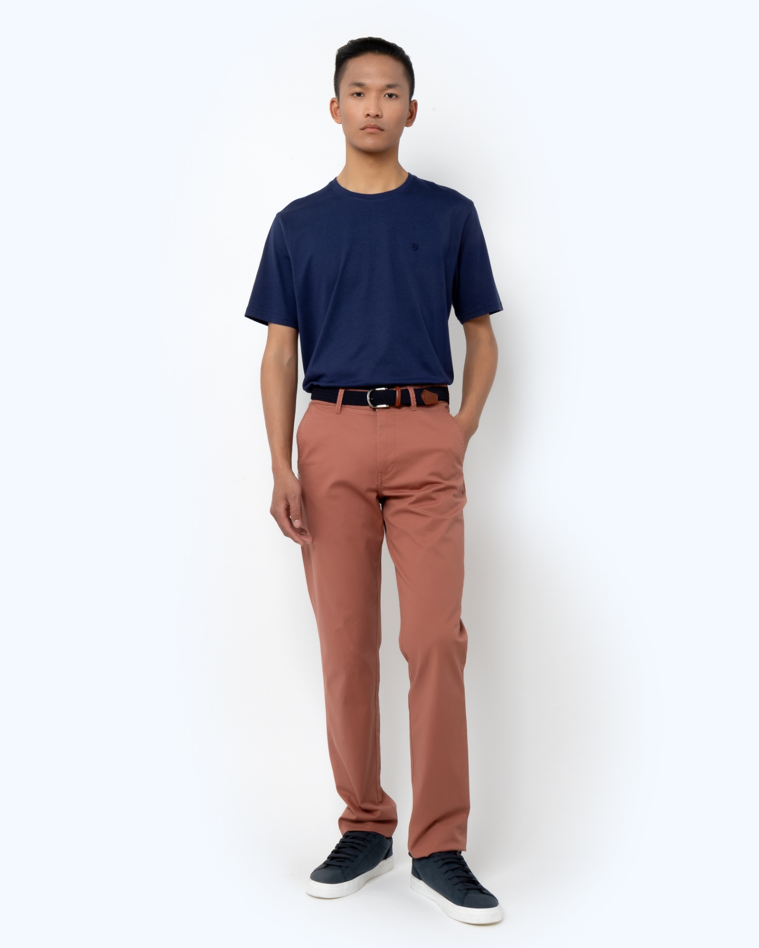 CHINOS DOBBY REGULAR FIT