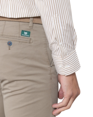 CHINOS TWILL MODERN FIT thumb