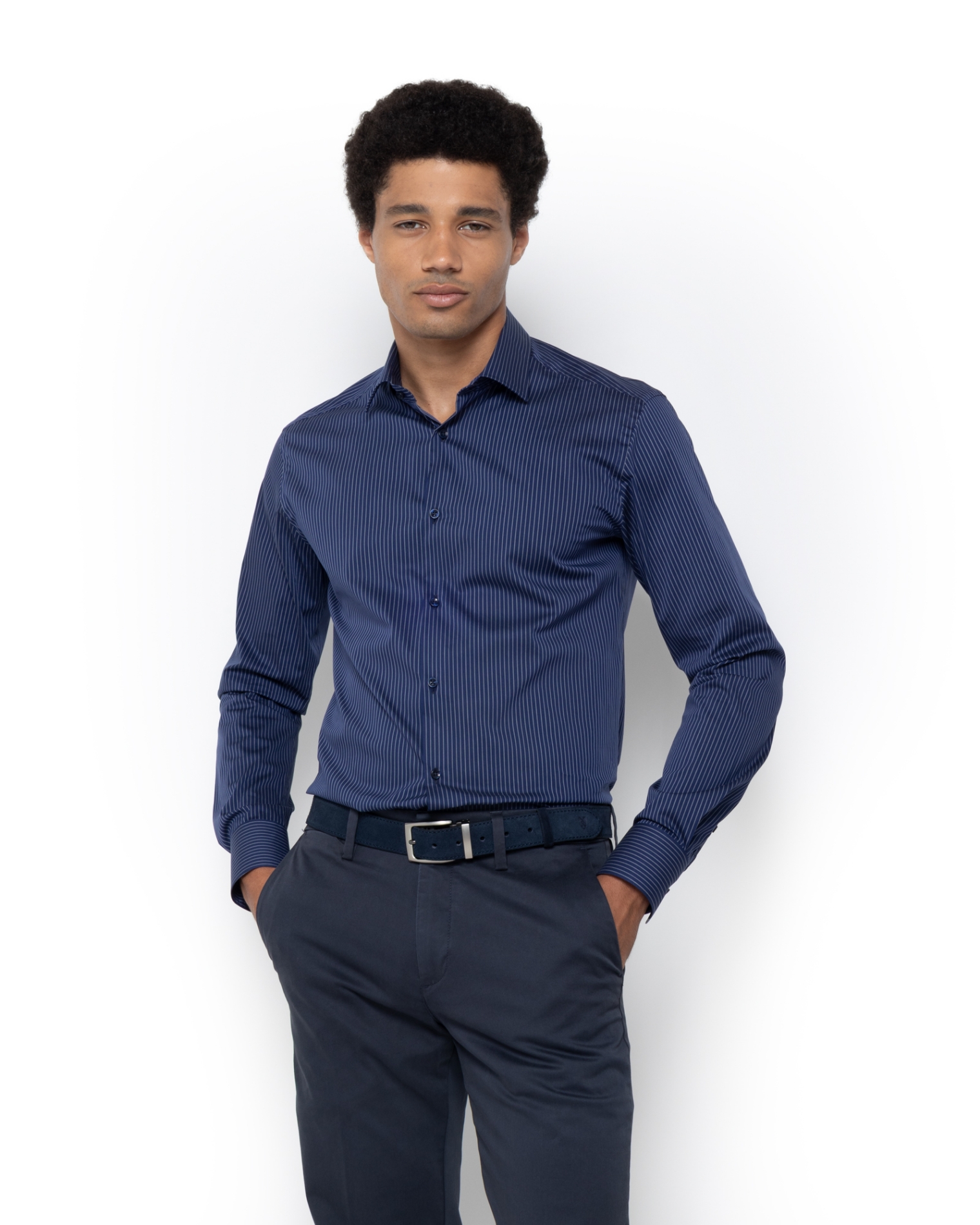 ΑΝΔΡΙΚΟ ΠΟΥΚΑΜΙΣΟ ΜΕ ΡΙΓΕΣ ΠΟΠΛΙΝΑ SLIM FIT