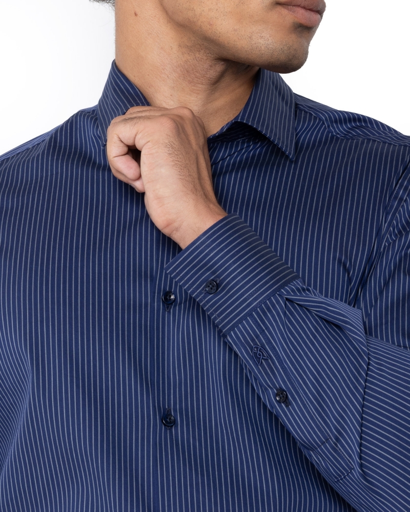 ΑΝΔΡΙΚΟ ΠΟΥΚΑΜΙΣΟ ΜΕ ΡΙΓΕΣ ΠΟΠΛΙΝΑ SLIM FIT