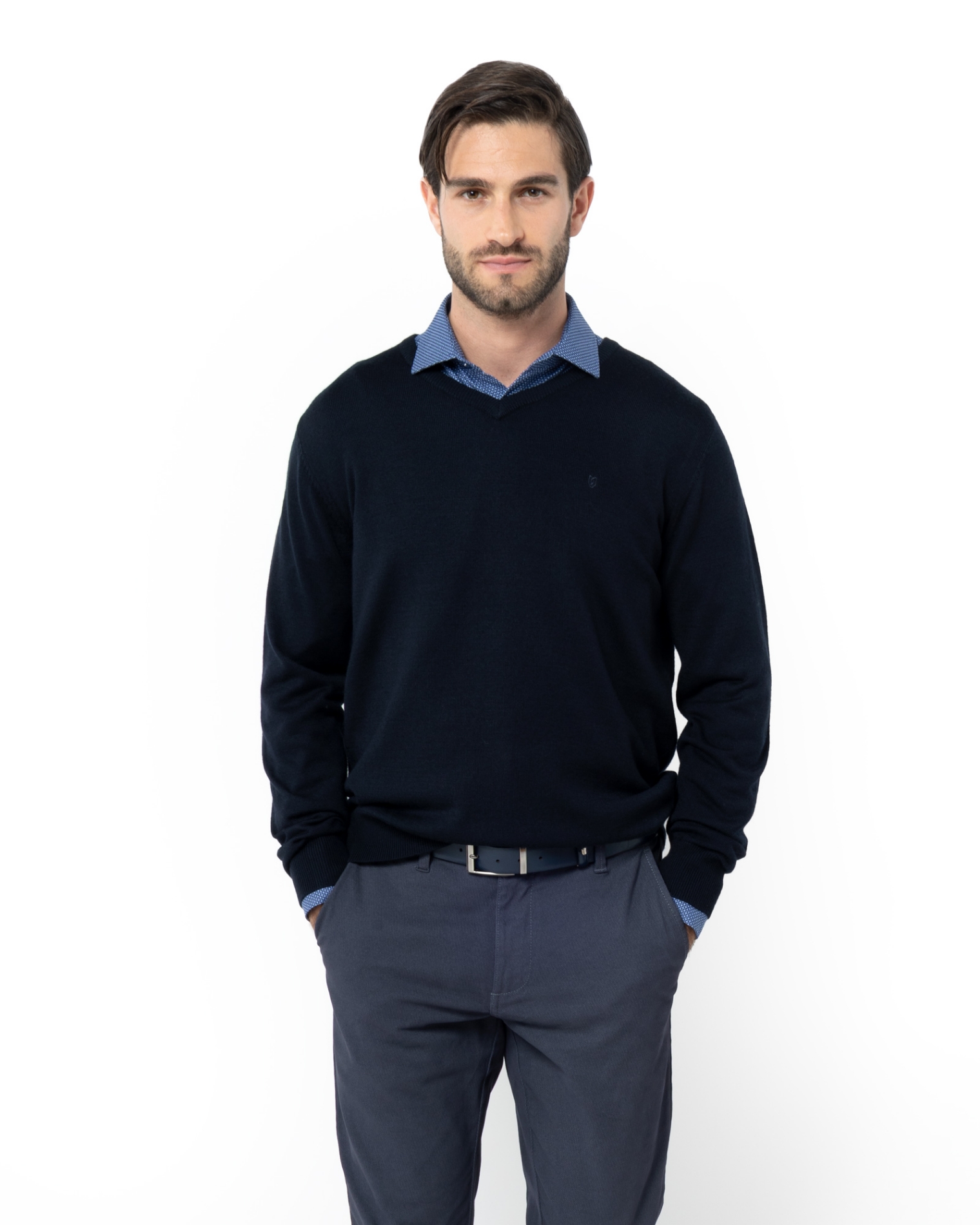 ΣΚΟΥΡΟ ΜΠΛΕ ΠΛΕΚΤΟ MERINO V-ΛΑΙΜΟΚΟΨΗ REGULAR FIT