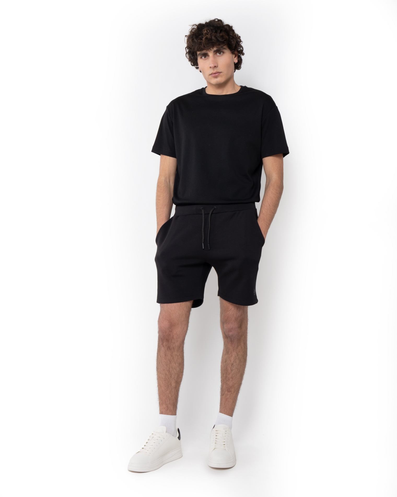 ΑΝΔΡΙΚΗ ΒΕΡΜΟΥΔΑ SWEAT ΜΑΥΡΟ 