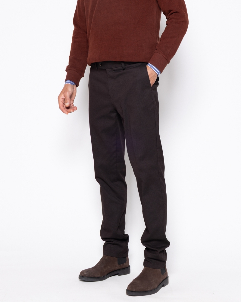 Ανδρικό παντελόνι chino twill The Bostonians σε καφέ, πλάγια όψη