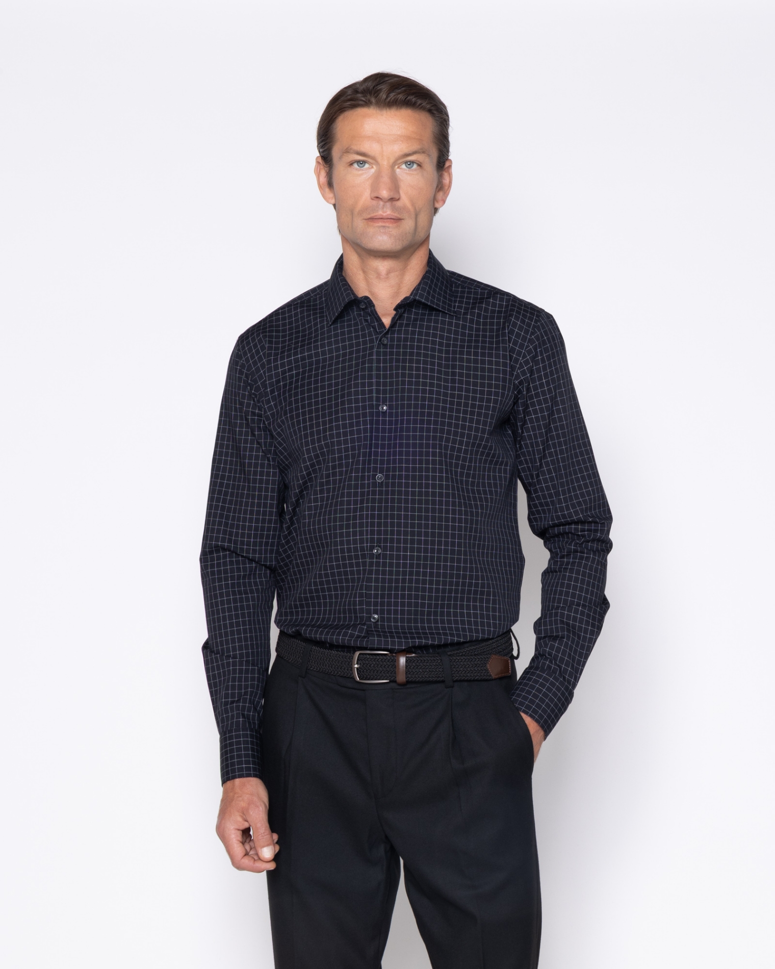 Ανδρικό καρό πουκάμισο ποπλίνα, σε μαύρο, slim fit. The Bostonians. Κομψό και άνετο. Αγοράστε το online.
